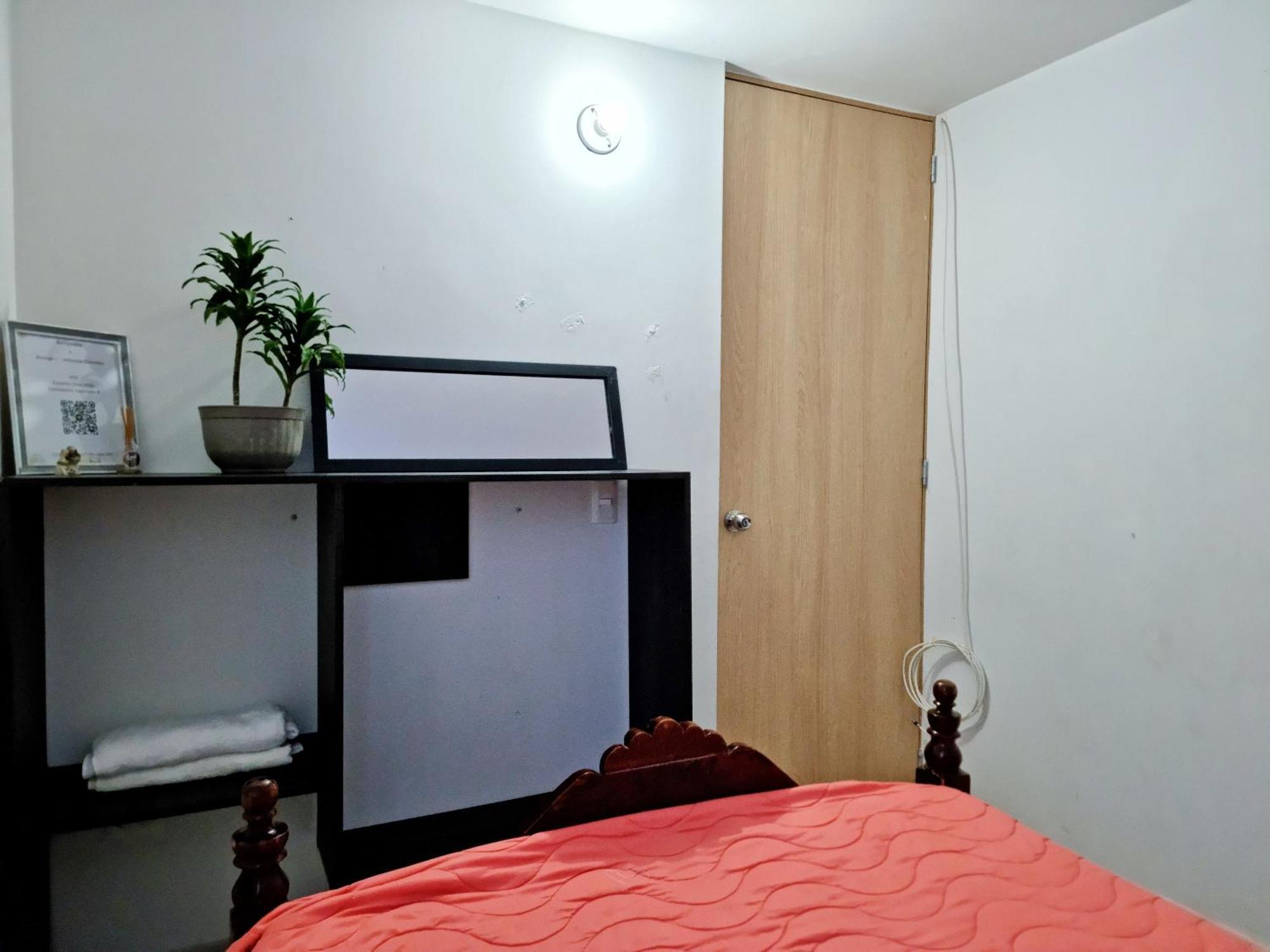Hostal - Dona Elva A 15 Min Del Aeropuerto Рионегро Екстериор снимка